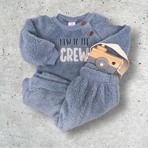 NWT Kyle & Deena Baby New To The Crew Sherpa 2pc Track Suit